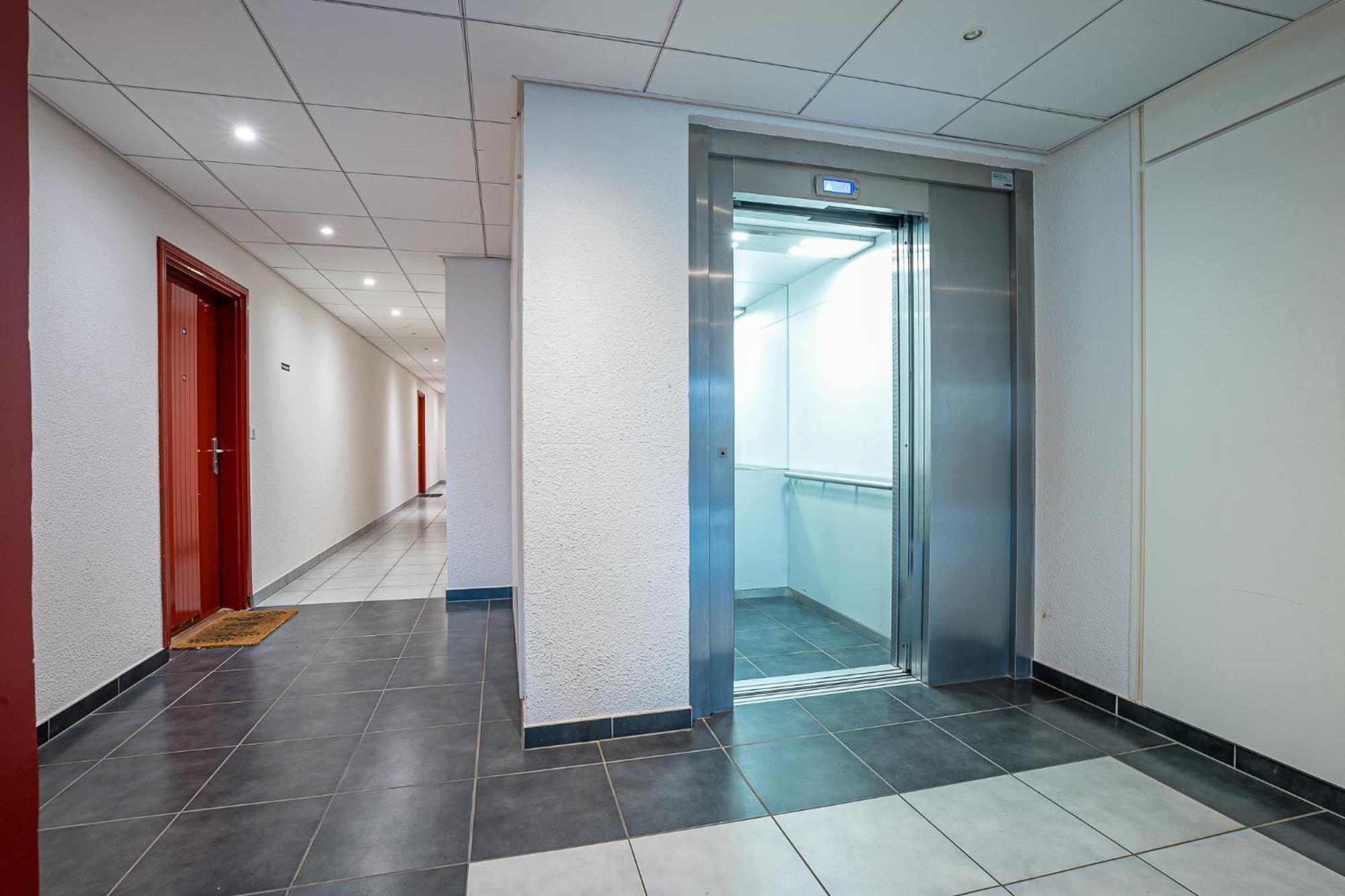 Spacieux - 4 Pers' - Balcon - 2 Lits - Parking Вуаппи Экстерьер фото